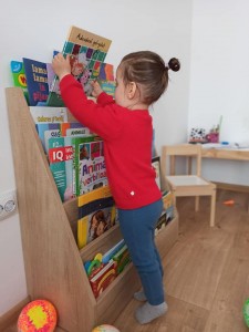 lemd mobili mobila la comanda biblioteca montessori biblioteca copii (6)